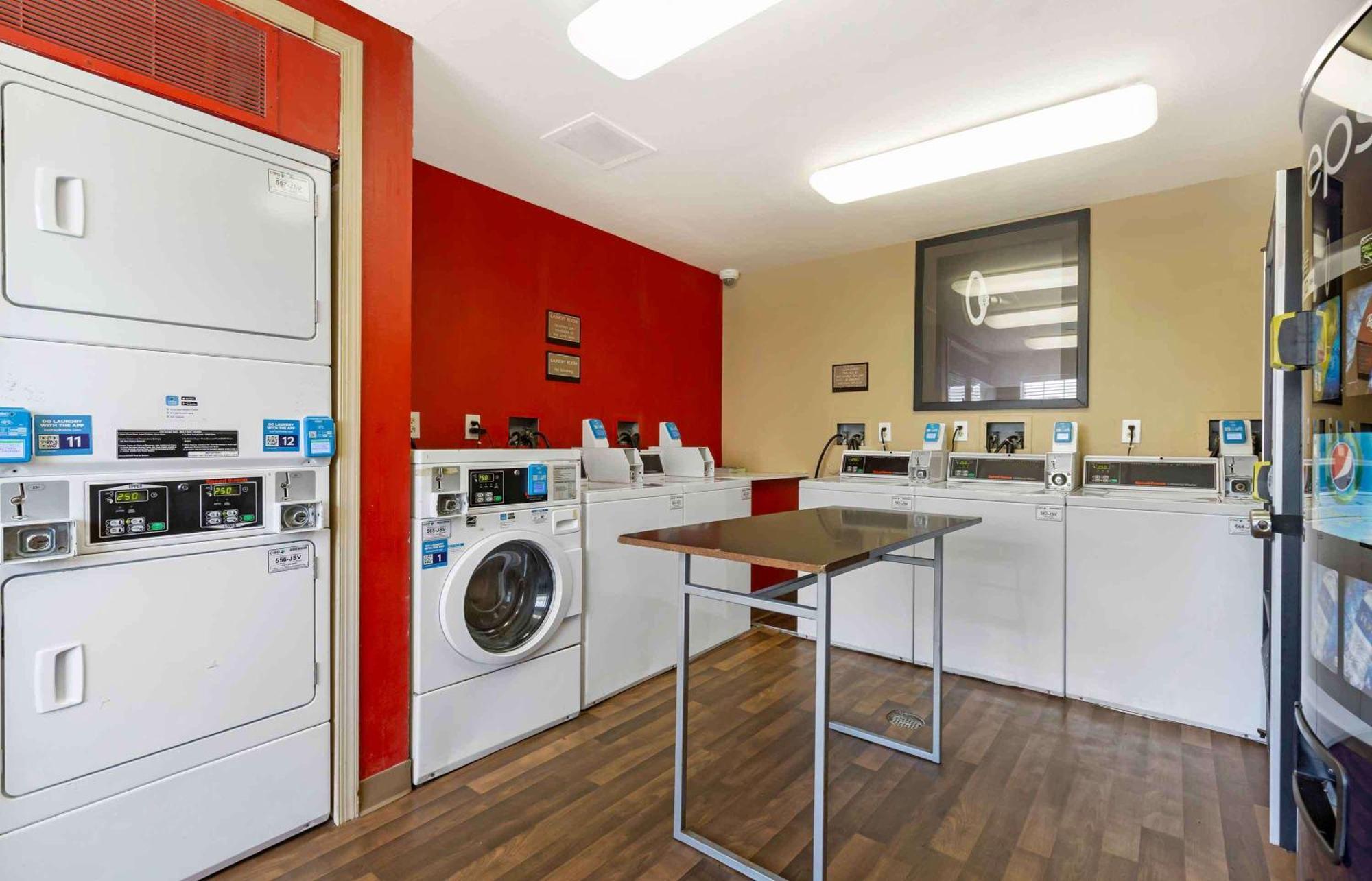 Extended Stay America Select Suites - Baltimore - BWI Airport - International Dr Linthicum Eksteriør bilde